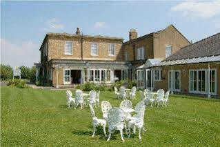 Manor Hotel 3*